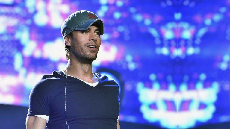 Enrique Iglesias es el «artista latino de todos los tiempos», según Billboard